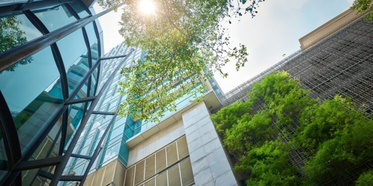 BNP Paribas AM Alts raises €3bn for dedicated CRE debt strategy