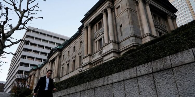 BOJ rate hike timing secondary to economy’s readiness, ex-BOJ Deputy Governor Wakatabe says