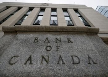 Bank of Canada says financial system is solid, but vulnerabilities have grown