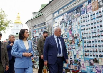 Belarus opposition leader visits Ukraine as Kyiv warns of escalation