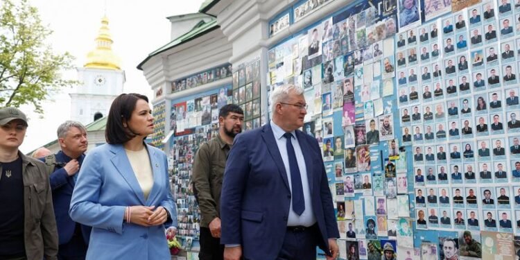 Belarus opposition leader visits Ukraine as Kyiv warns of escalation