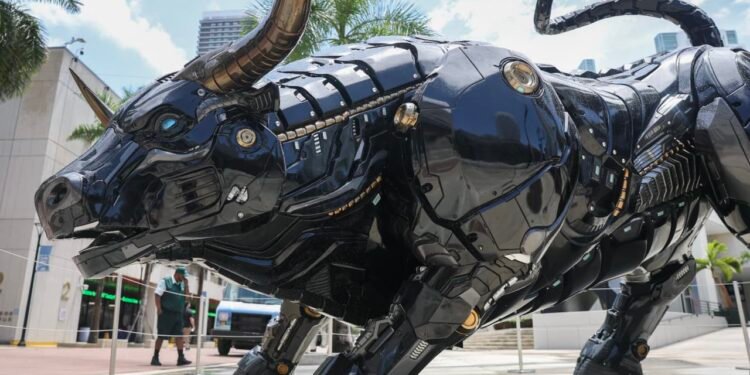 Bitcoin’s rare technical action points to a crypto bull market, says Fundstrat’s Tom Lee