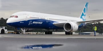 Boeing’s stock drops as Trump’s order deal with China disappoints