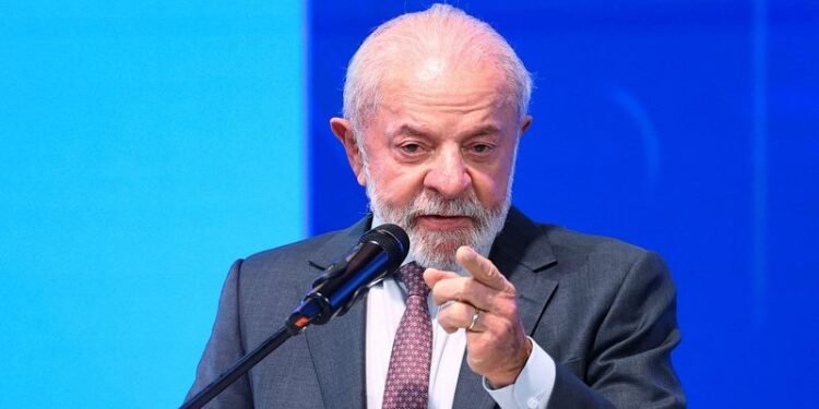 Brazil’s Lula visits Trump in Washington seeking to avert new US trade tariffs