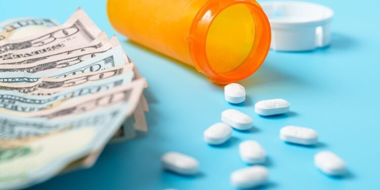 Can Federal Employees Save Money on Prescription Drug Costs with TrumpRX? 