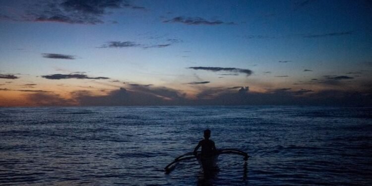 China patrols Scarborough Shoal after Philippines warns of threat