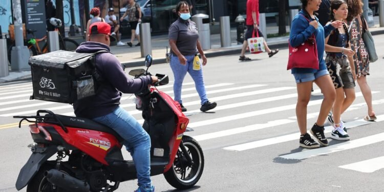 DoorDash’s results and outlook were mixed. The stock is soaring anyway.