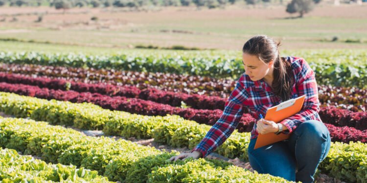 EIB and BNP Paribas Leasing Solutions sign €200m European agricultural financing initiative