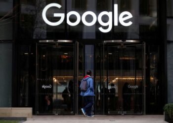 EU plans to fine Google high triple-digit million euro sum, Handelsblatt reports