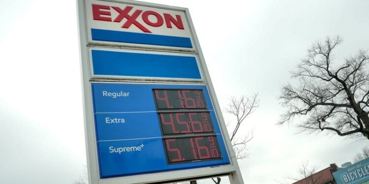 Exxon beats first-quarter earnings estimate despite hit from Iran conflict