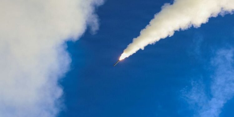 Germany revives effort to buy US Tomahawks, FT reports