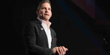 Grant Cardone adds $100 million in Bitcoin to real estate deal, targeting 32% returns