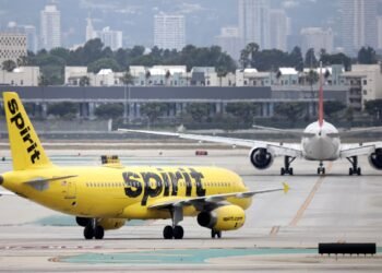 If Spirit ends up shutting down, these airlines stand to benefit