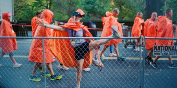I'm a Runner, and This Is How I'm Training for a Hyrox Race