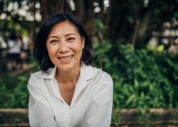 I’m executor of a $400,000 estate. The beneficiaries insist on selling their stock. Can I stop them?