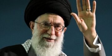 Iran protests escalate with high casualties amid regime criticism