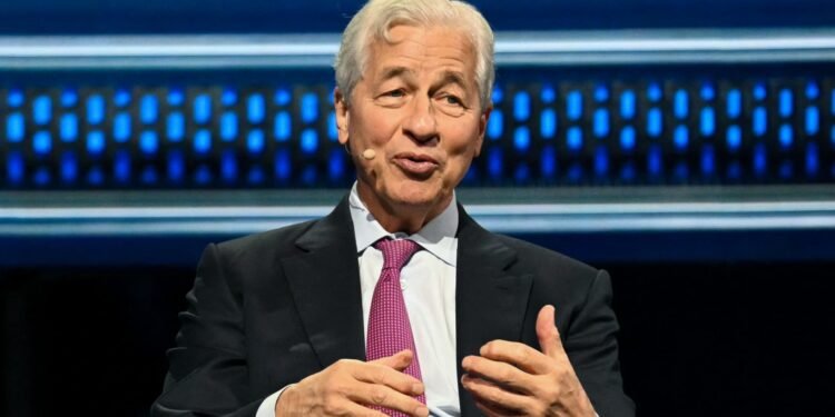 Jamie Dimon says JPMorgan Chase could do $20 billion acquisition