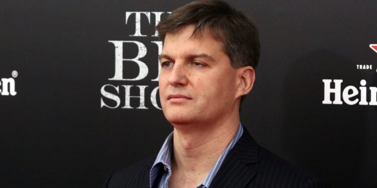 Michael Burry says the market today feels like 'the last months of the 1999-2000 bubble'
