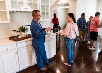 Mortgage rates increase to 6.3% — but home buyers aren’t scared away