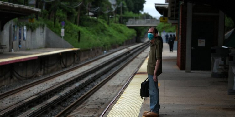 New York’s Long Island Rail Road workers go on strike, halting busiest commuter rail line in US