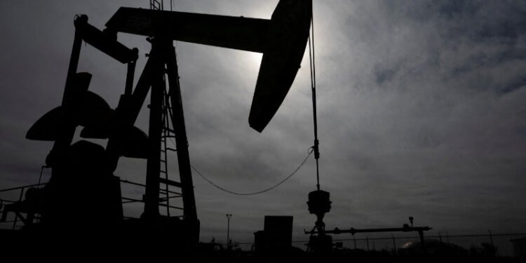 Oil falls over 2% as Trump says he holds off scheduled attack on Iran