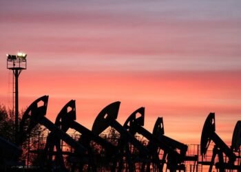 Oil jumps as US and Iran fail to reach agreement on peace proposal
