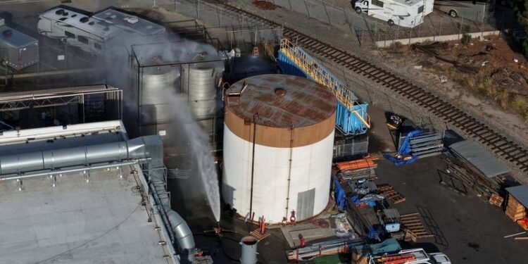 Possible fissure in California chemical tank may help prevent explosion, fire official says