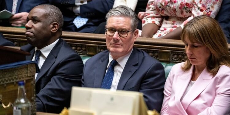 Senior UK minister resigns, calls for a leadership contest to oust PM Starmer
