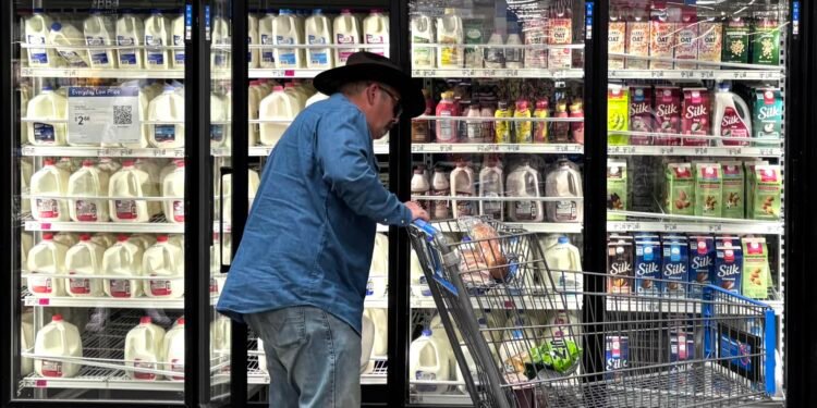 Social Security COLA 2027 estimates rise with inflation