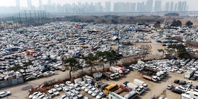 South Korean April exports rise 48.0% y/y as chip boom extends