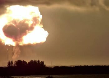 Space stocks tumble after a Blue Origin rocket explodes and SpaceX’s valuation gets a reality check