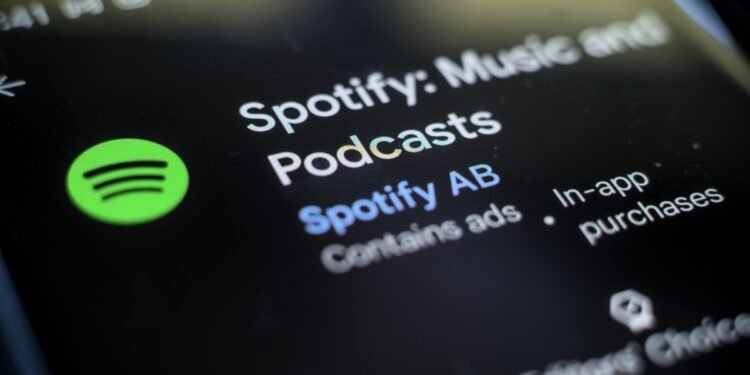 Spotify Now Lets You Listen to Magazine Articles, but It Will Cost You