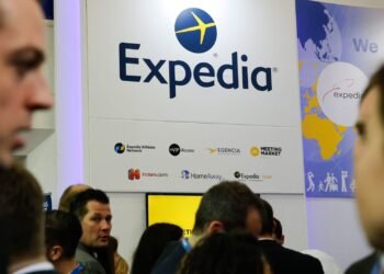 Stocks making the biggest moves after hours: EXPE, LYFT, TXRH, AKAM