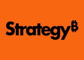 Strategy pauses Bitcoin buys ahead of Q1 earnings amid geopolitical tensions