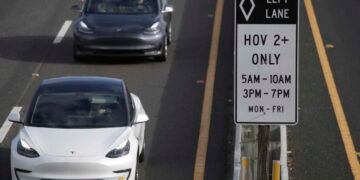 Tesla just hit a ‘symbolic’ self-driving milestone. Real-world success will be tougher.