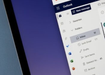 That Email From 'Microsoft' Is Actually a Scam