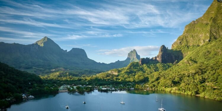 The 11 Best Tropical Vacation Spots in the World, From South Caicos to Trancoso