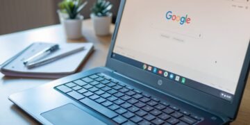 The Built-In Chromebook Apps You Should Definitely Be Using