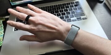 Three Things I Already Like About the Fitbit Air