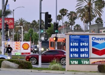Trump, lawmakers float gas tax suspension. What it could mean for you