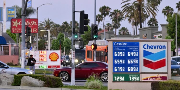 Trump, lawmakers float gas tax suspension. What it could mean for you