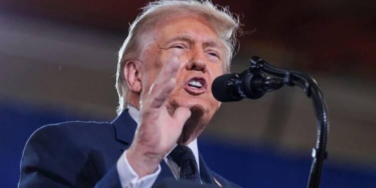 Trump says negotiators are getting closer to Iran deal, media interviews show