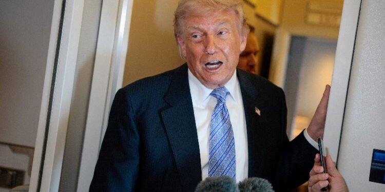 US drugs site TrumpRx to list 600 generics as Trump targets lower prices