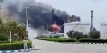 United Arab Emirates conducts secret airstrike on Iran’s Lavan Island refinery