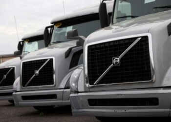 Volvo Group agrees to $197 million settlement with California over excess truck emissions