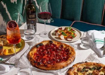 Where to Eat in Palm Springs for the Perfect Balance of Old and New