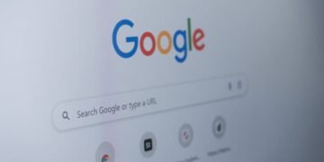 You Should Still Fact-Check the 'Expert Advice' in Google's AI Summaries