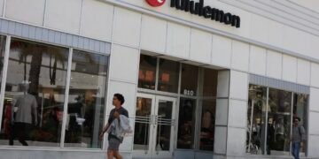 A ‘rudderless’ Lululemon needs to ditch logos and get back to basics, analysts say