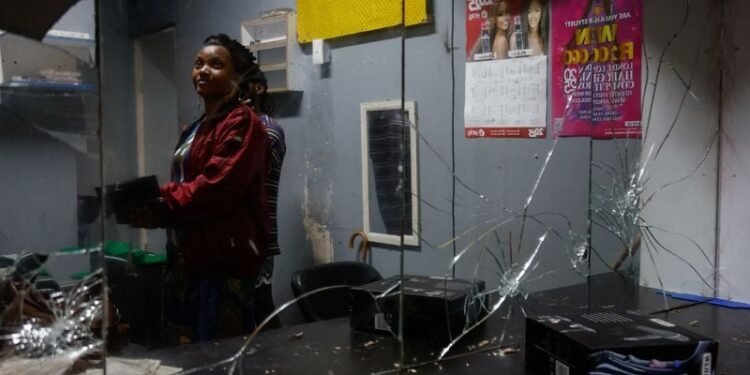 African migrants with deep roots in South Africa flee xenophobic attacks