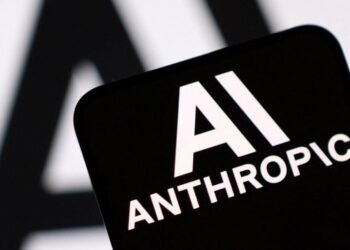 Anthropic and US officials meeting Monday to resolve dispute over export curbs, administration official says